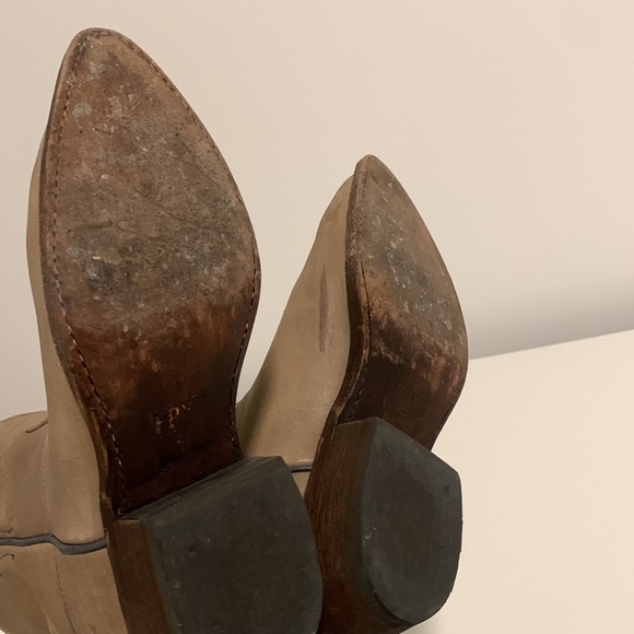 Frye boots - Picture 10 of 10
